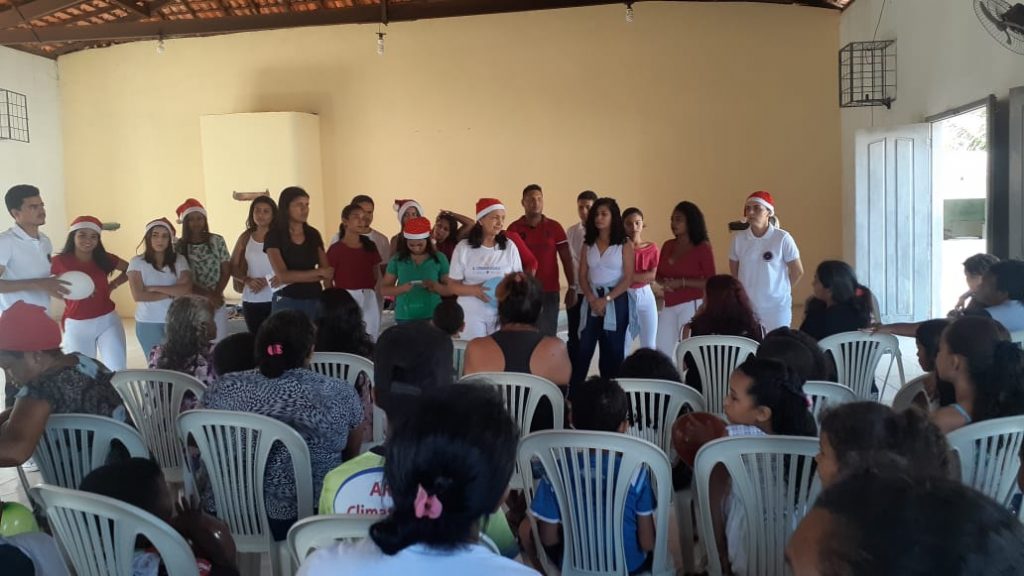 Faculdade Realiza Campanha Natal Doce E Solid Rio